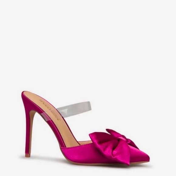 Shoes - Picture 1 of 2